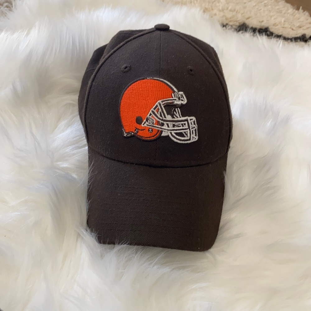Cleveland browns hat